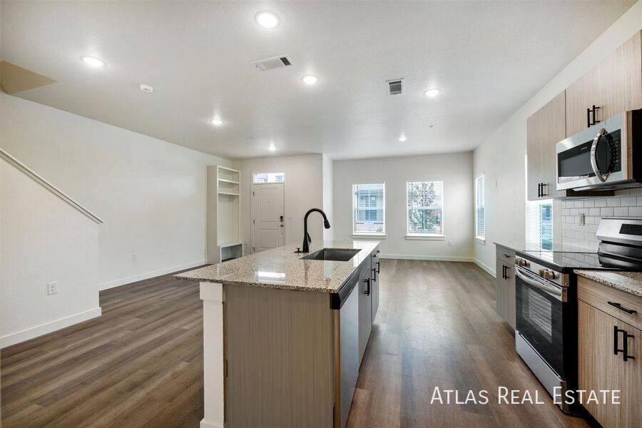 Townhouse for rent at 622 Leland Alley #7-622, Brighton, CO 80601