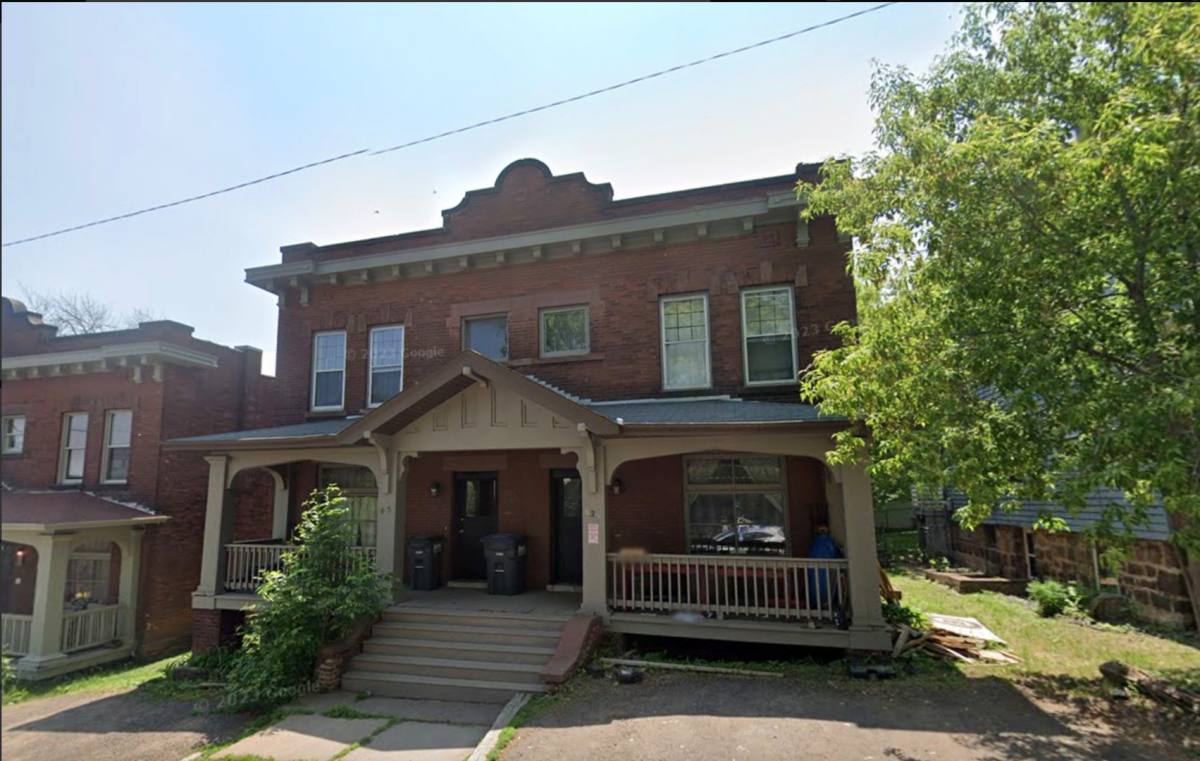 Apartment for rent at 623-625 N 10th Ave E, Duluth, MN 55805