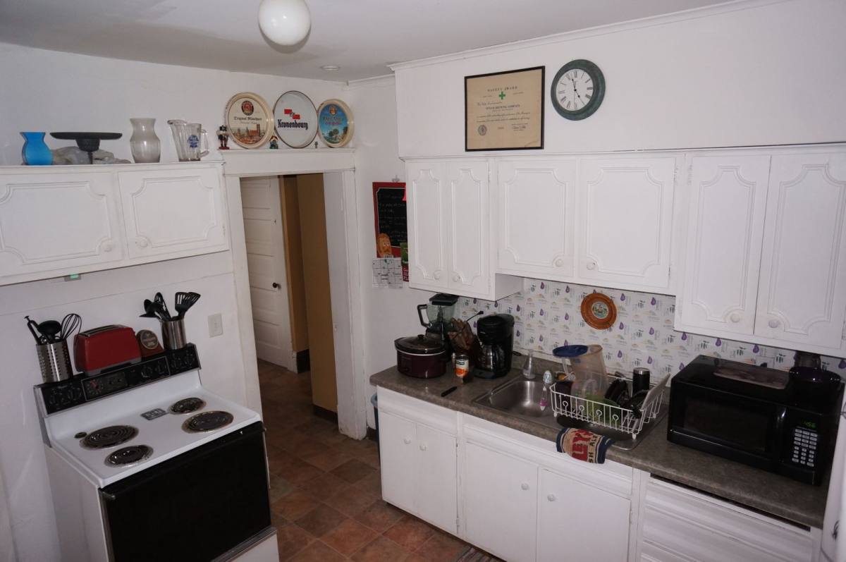 Apartment for rent at 623-625 N 10th Ave E, Duluth, MN 55805