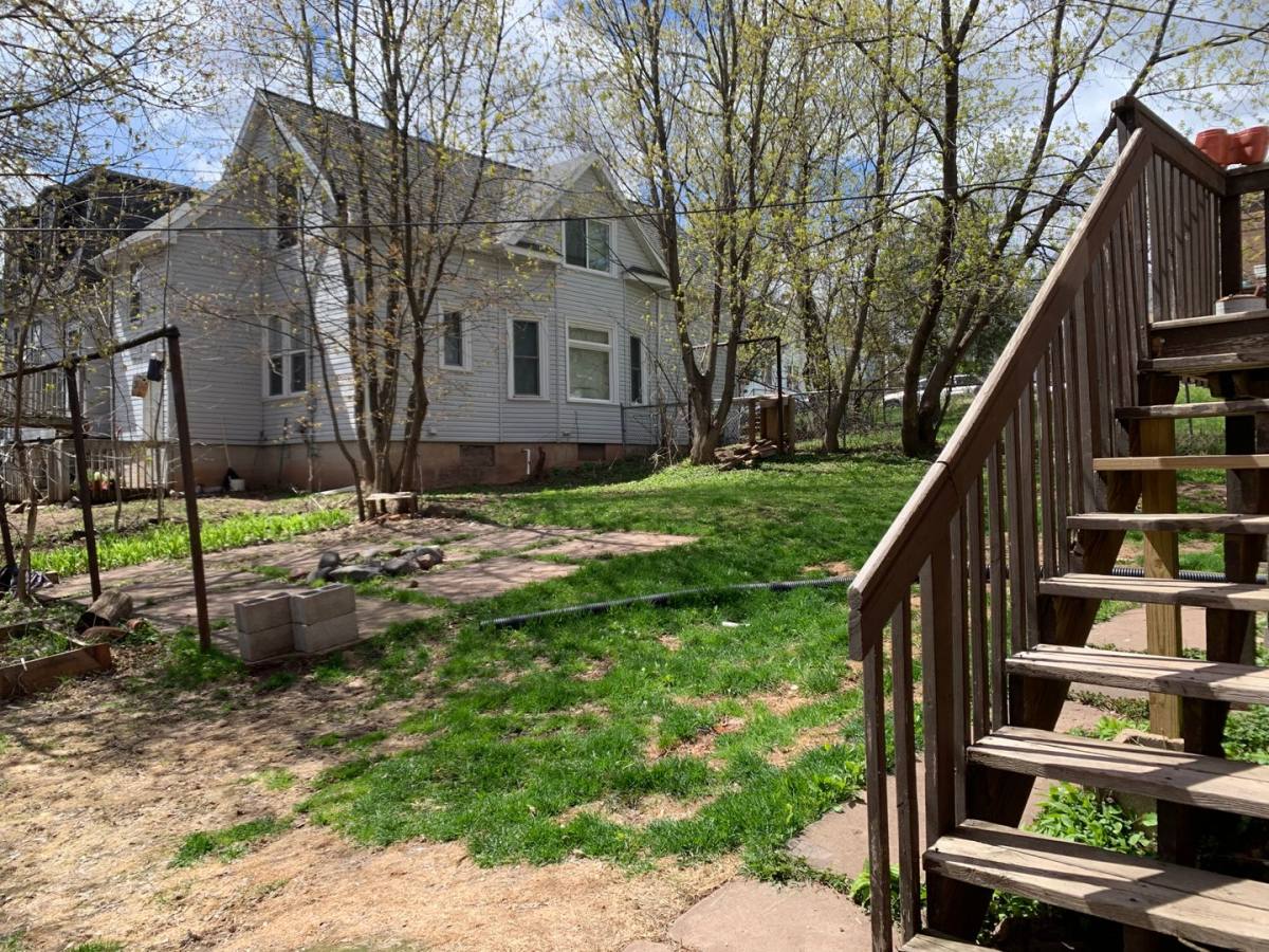 Apartment for rent at 623-625 N 10th Ave E, Duluth, MN 55805