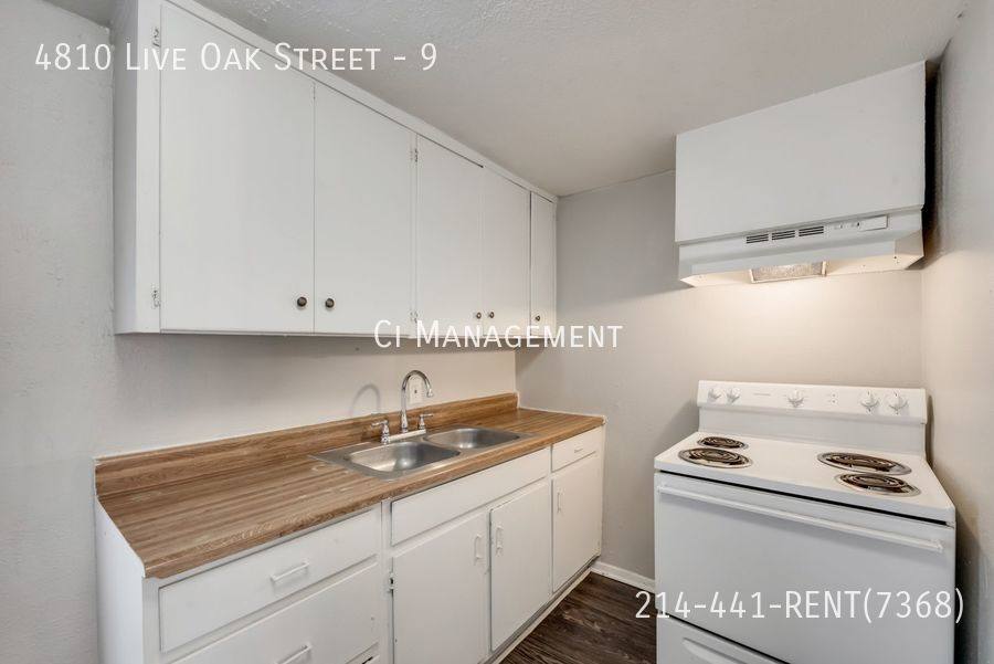 Apartment for rent at 4810 Live Oak St #9, Dallas, TX 75204