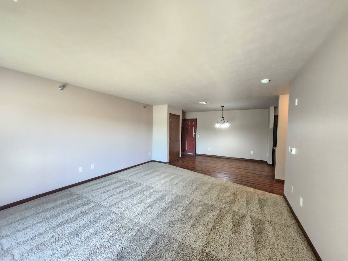Apartment for rent at 3600 S Sycamore Ave, Sioux Falls, SD 57110