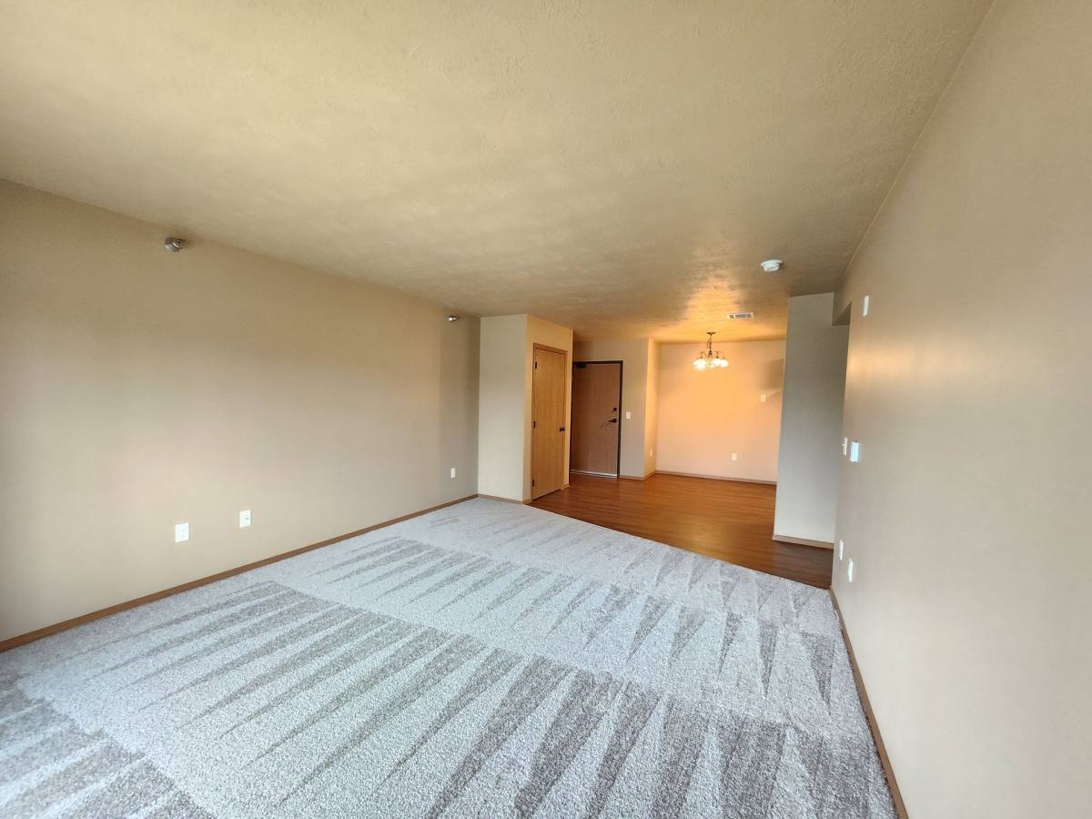 Apartment for rent at 4520 E 53rd St, Sioux Falls, SD 57110
