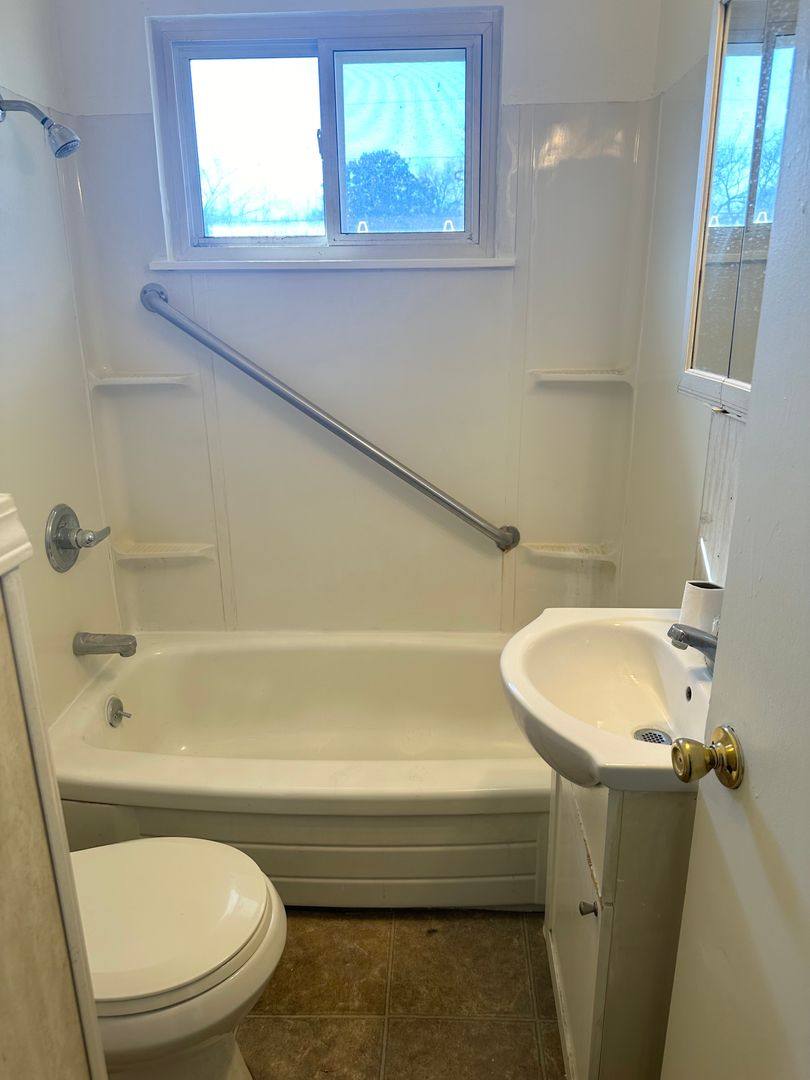 Apartment for rent at 302 E New Melville Rd, Willard, MO 65781