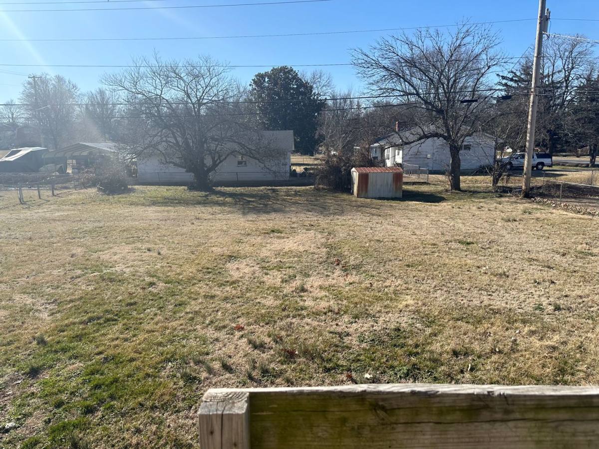 Apartment for rent at 302 E New Melville Rd, Willard, MO 65781