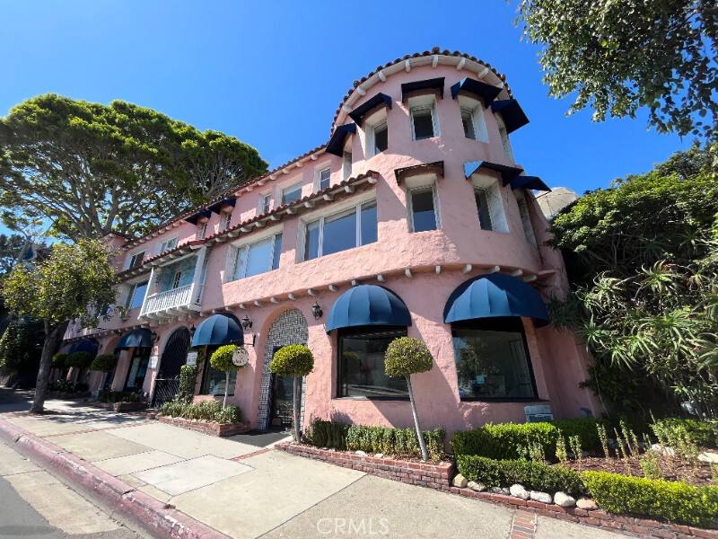 Apartment for rent at 212 N Coast Highway 212-9, Laguna Beach, CA 92651