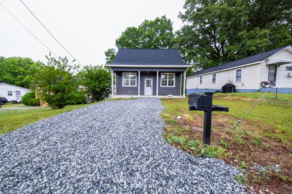 House for rent at 824 Chandler Ave, Burlington, NC 27217