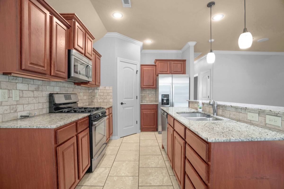House for rent at 2981 N Raven Lane, Fayetteville, AR 72704