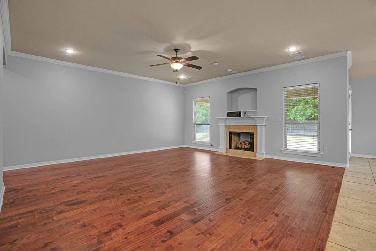 House for rent at 2981 N Raven Lane, Fayetteville, AR 72704