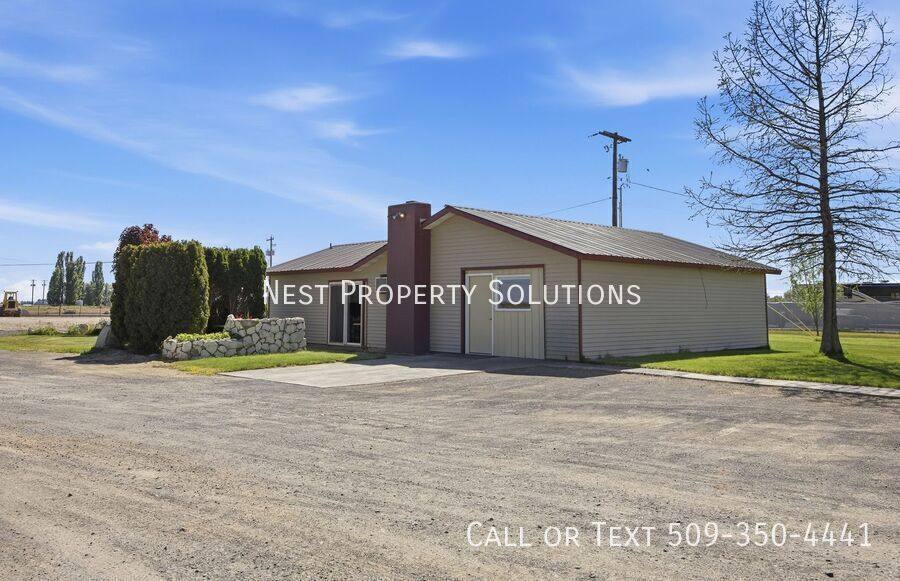 Apartment for rent at 13526 N Frontage Rd, Moses Lake, WA 98837