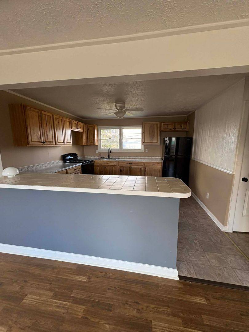 House for rent at 7758 Celina Rd, Tompkinsville, KY 42167