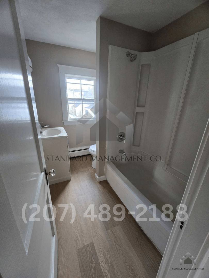 Apartment for rent at 7-9 Dalton St, Waterville, ME 04901