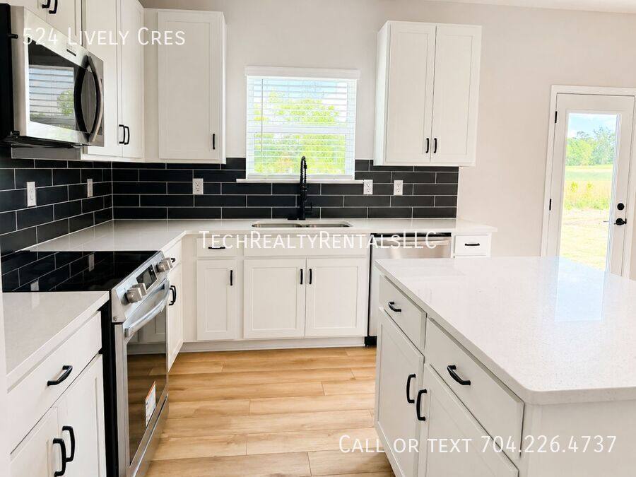 House for rent at 524 Lively Crescent, Monroe, NC 28110