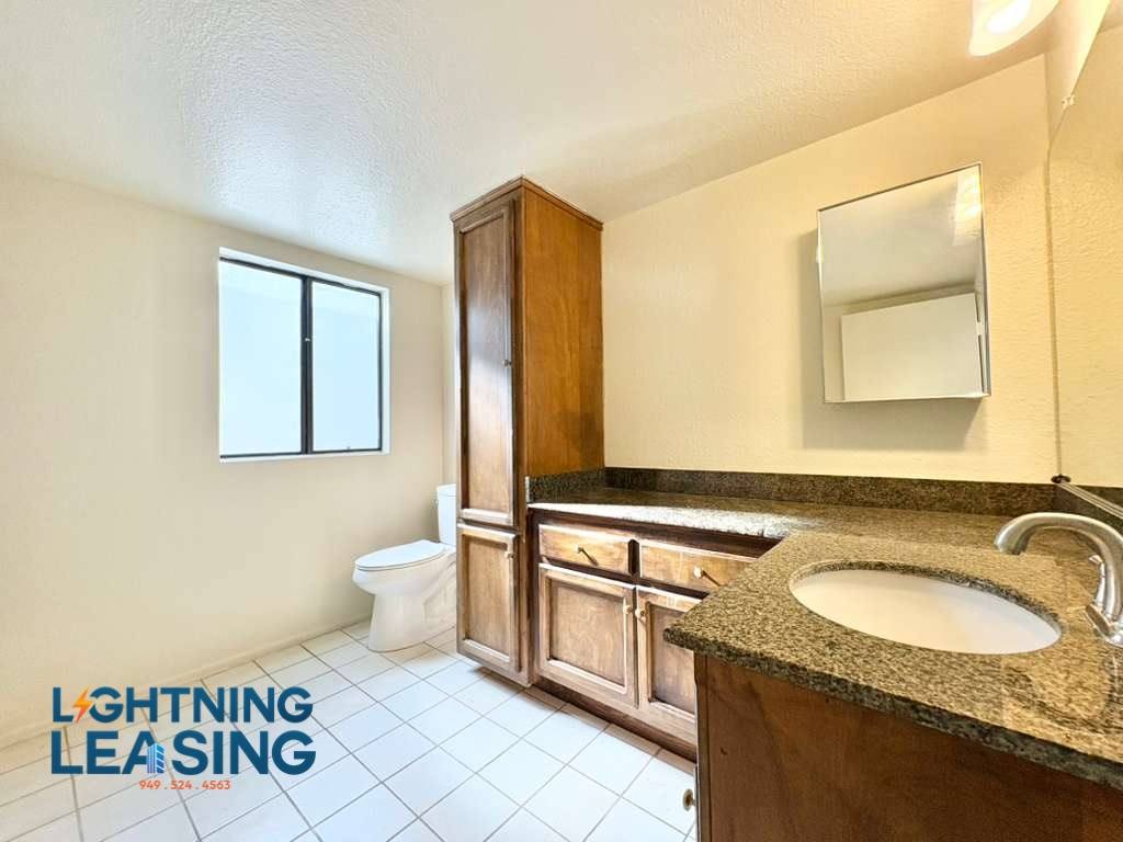 Townhouse for rent at 4455 Vista Del Monte Ave #4A, Sherman Oaks, CA 91403