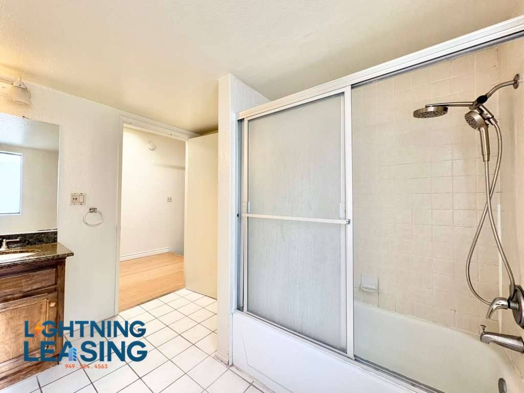 Townhouse for rent at 4455 Vista Del Monte Ave #4A, Sherman Oaks, CA 91403