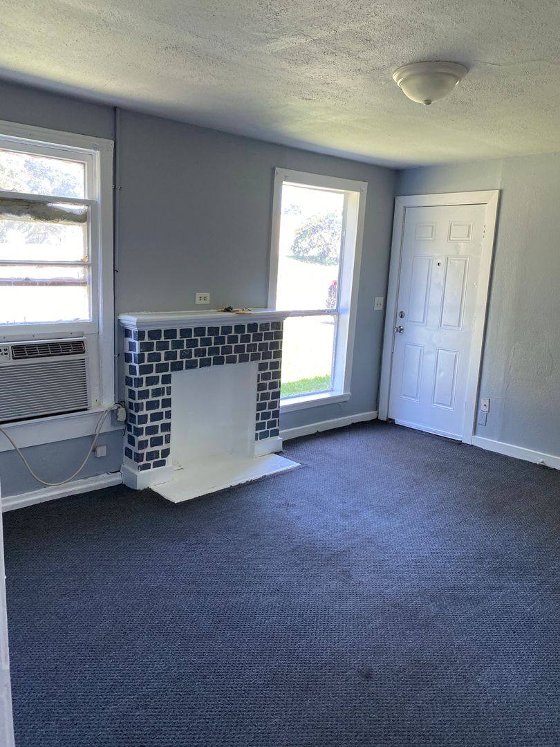 Apartment for rent at 2503 Malcolm St, Shreveport, LA 71108