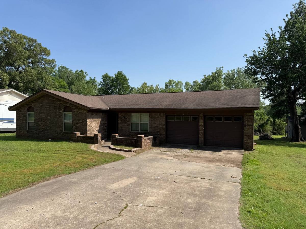 House for rent at 5700 Grand Ave, Fort Smith, AR 72903