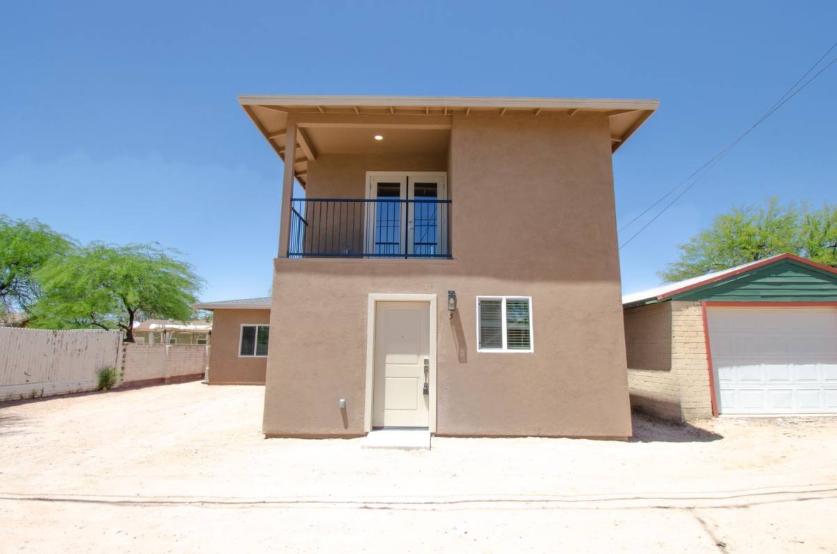 Apartment for rent at 1720 E Edison St, Tucson, AZ 85719