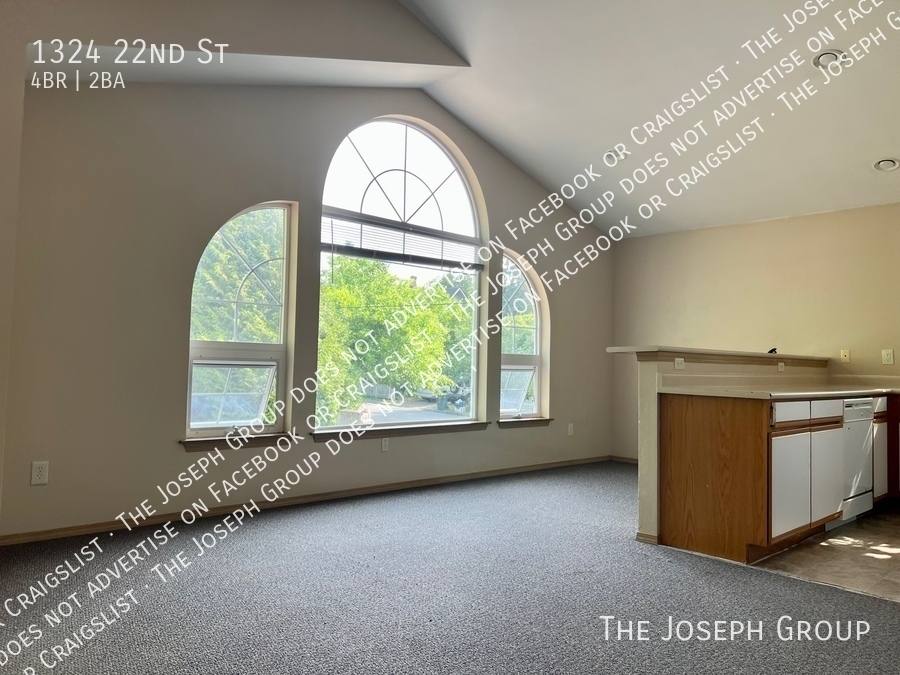House for rent at 1324 22nd St, Bellingham, WA 98225