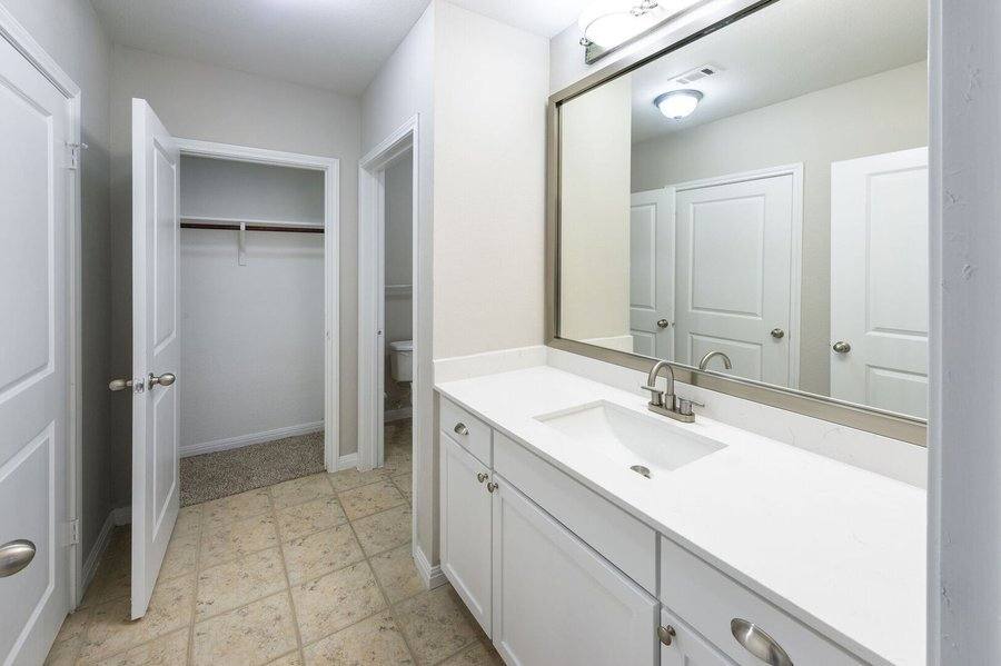 Apartment for rent at 4001 Fannin St #1808, Houston, TX 77004