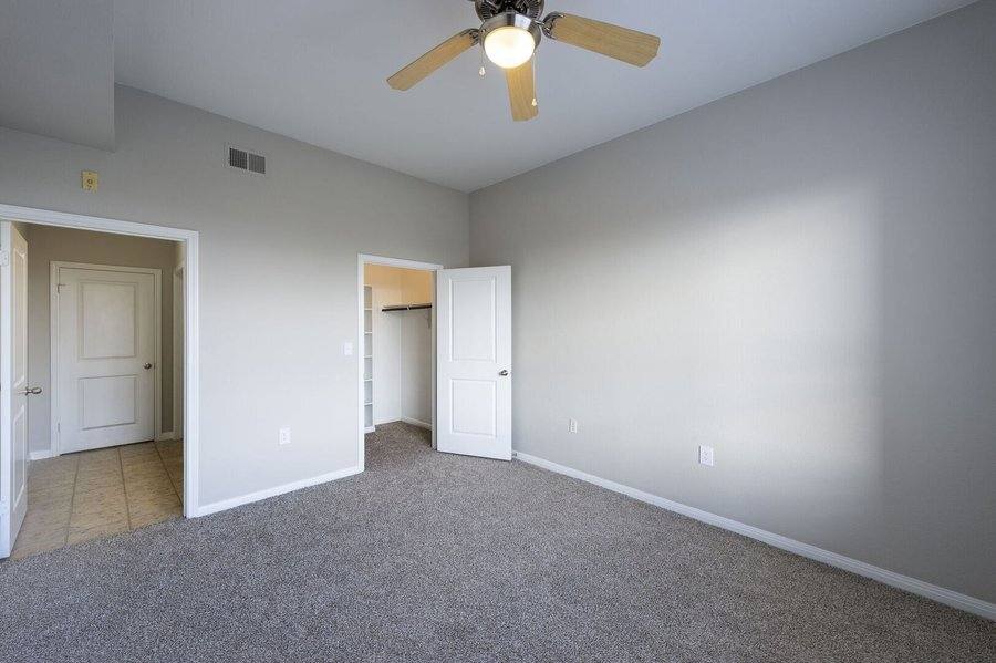 Apartment for rent at 4001 Fannin St #1808, Houston, TX 77004