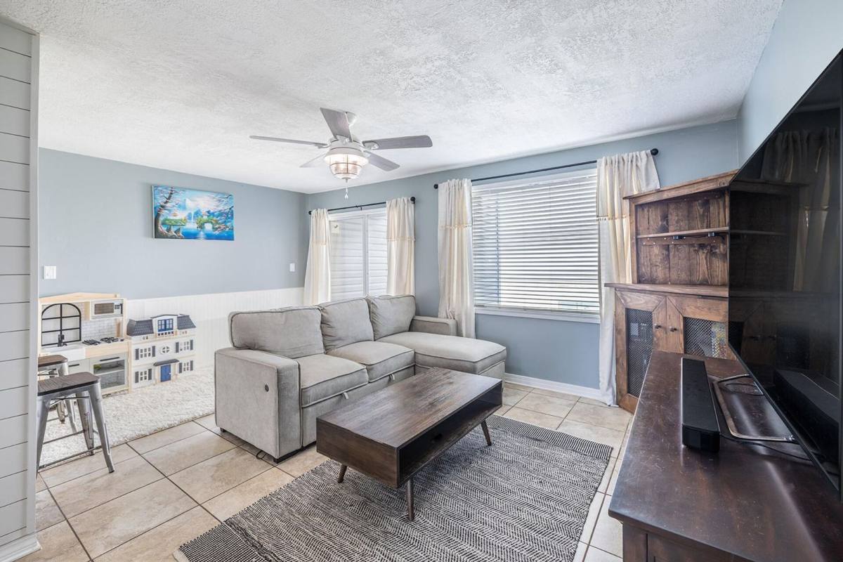 Condo for rent at 101 Old Ferry Rd, Shalimar, FL 32579