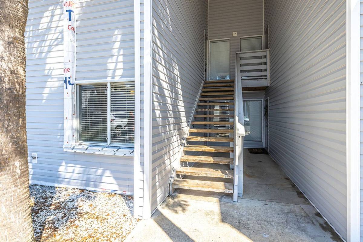 Condo for rent at 101 Old Ferry Rd, Shalimar, FL 32579