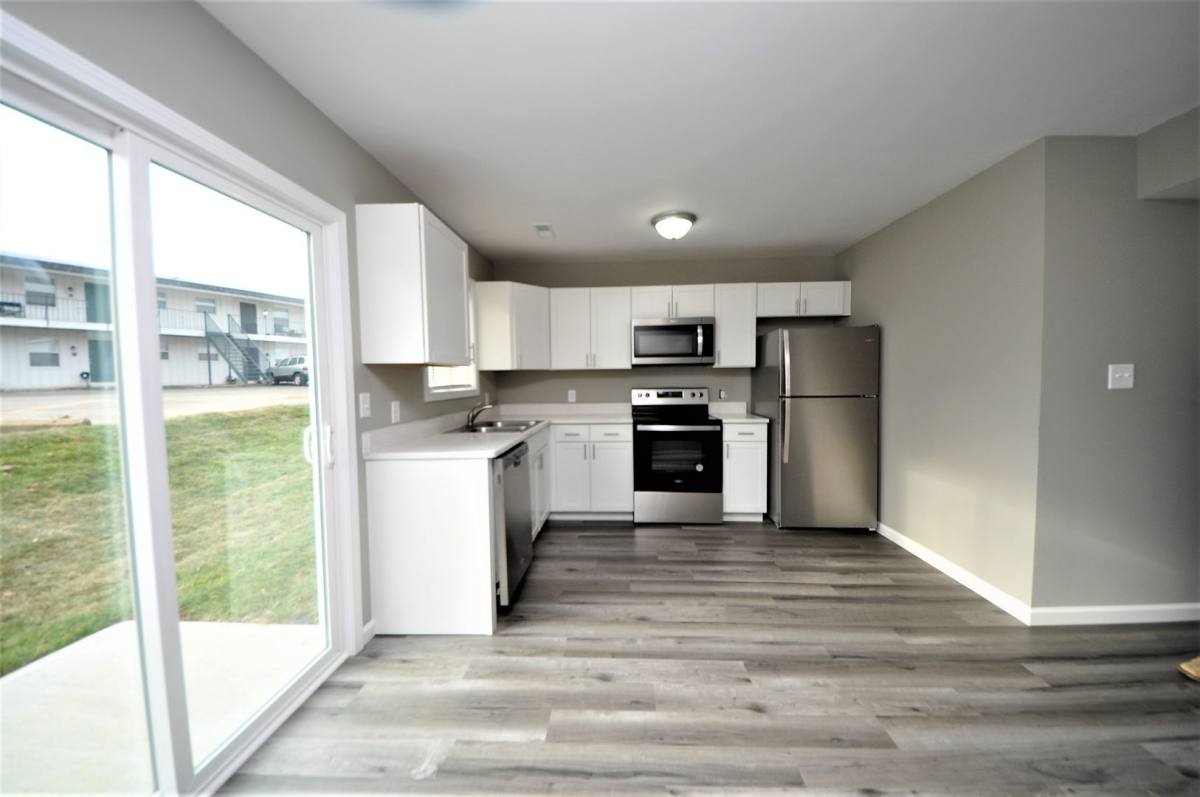Townhouse for rent at 1056 Arlington Way, Warrenton, MO 63383