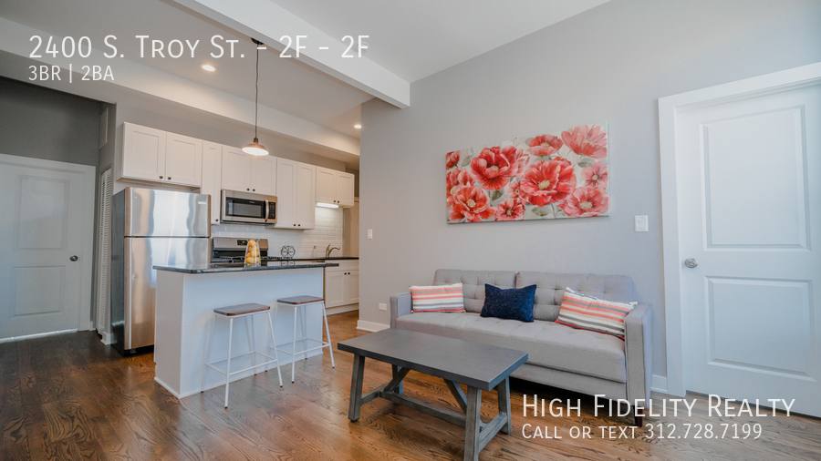 Condo for rent at 2400 S Troy St #2F, Chicago, IL 60623