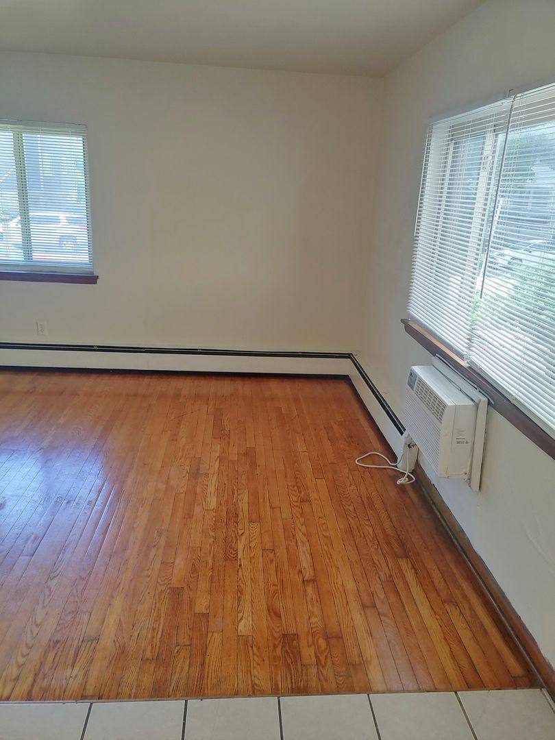 Apartment for rent at 1112 E Knapp St, Milwaukee, WI 53202