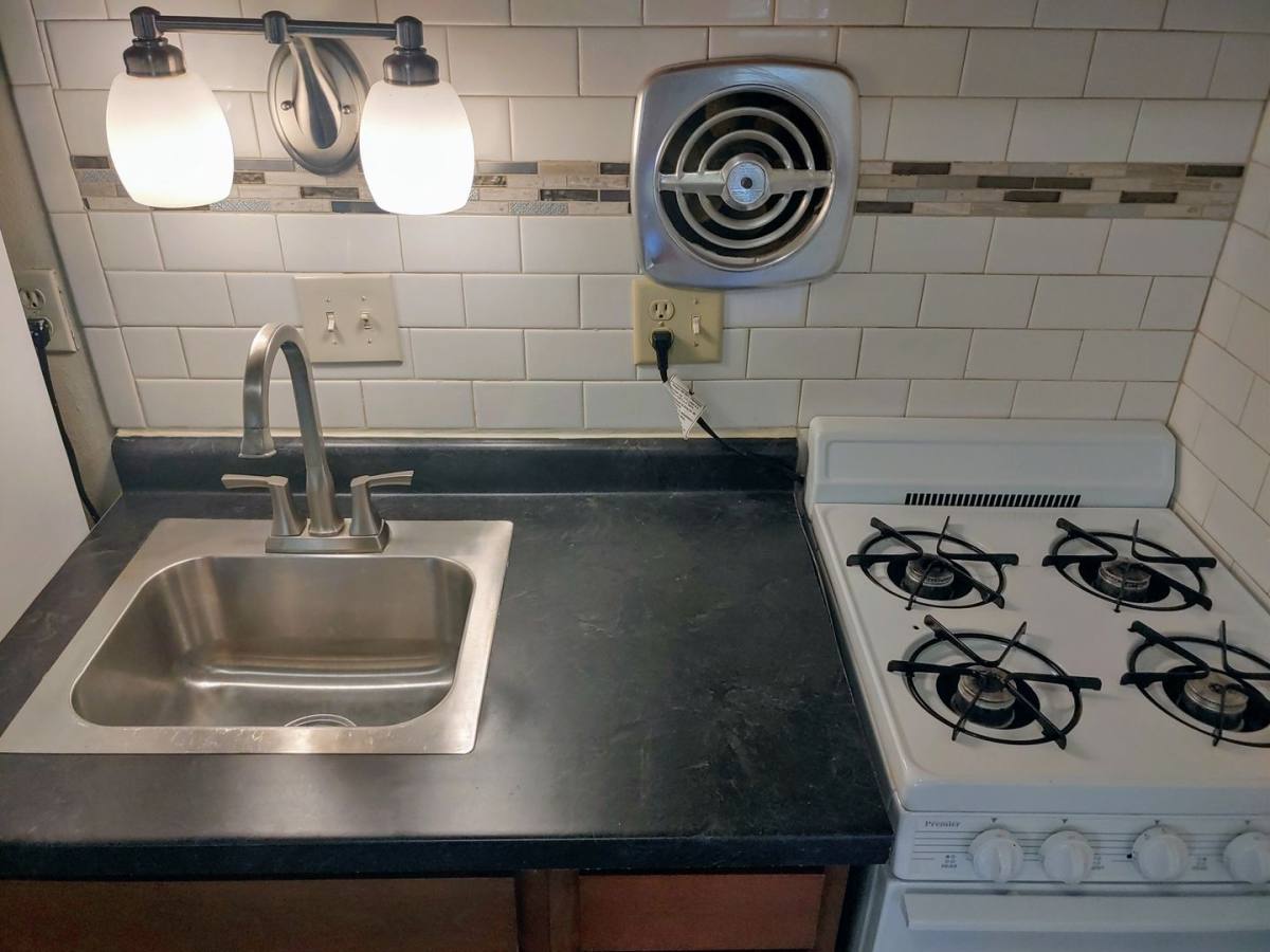 Apartment for rent at 1112 E Knapp St, Milwaukee, WI 53202