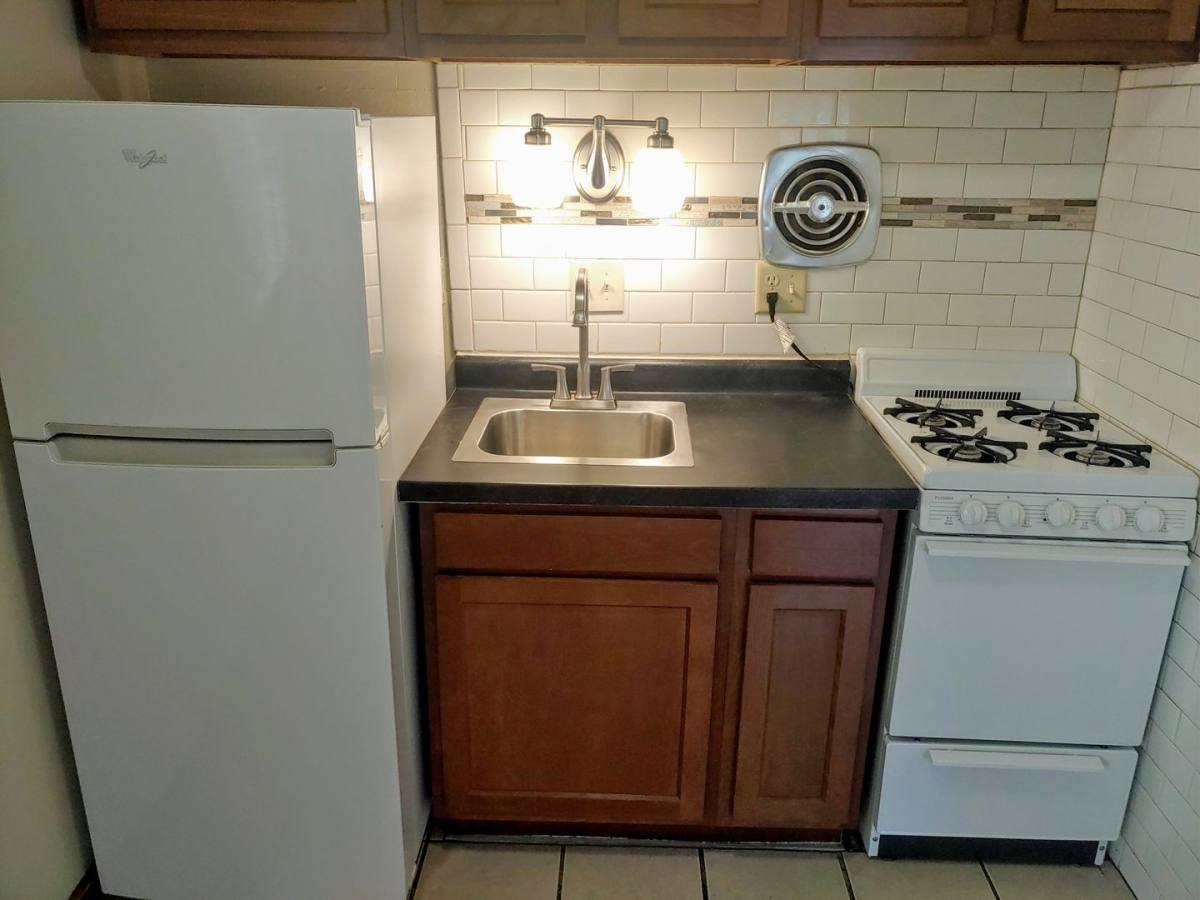 Apartment for rent at 1112 E Knapp St, Milwaukee, WI 53202