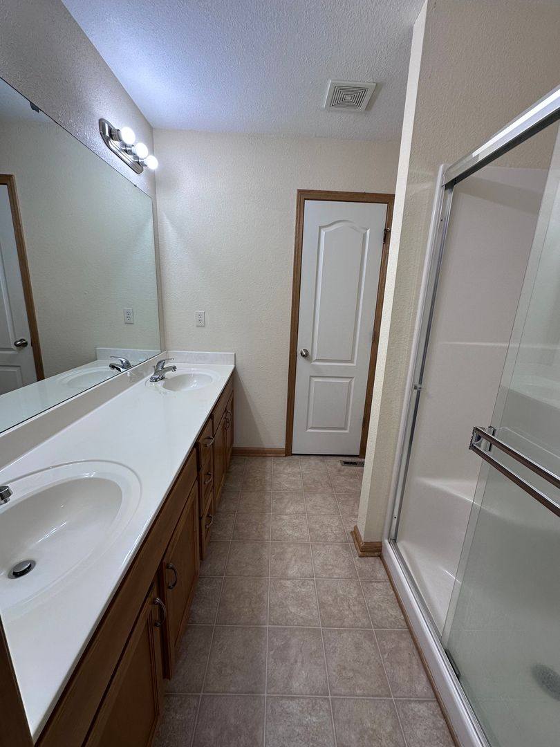 Apartment for rent at 263 NE Adams Dairy Parkway, Blue Springs, MO 64014