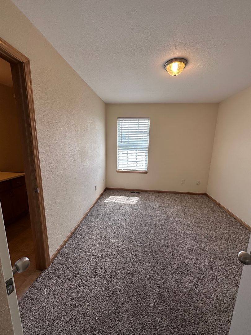 Apartment for rent at 263 NE Adams Dairy Parkway, Blue Springs, MO 64014