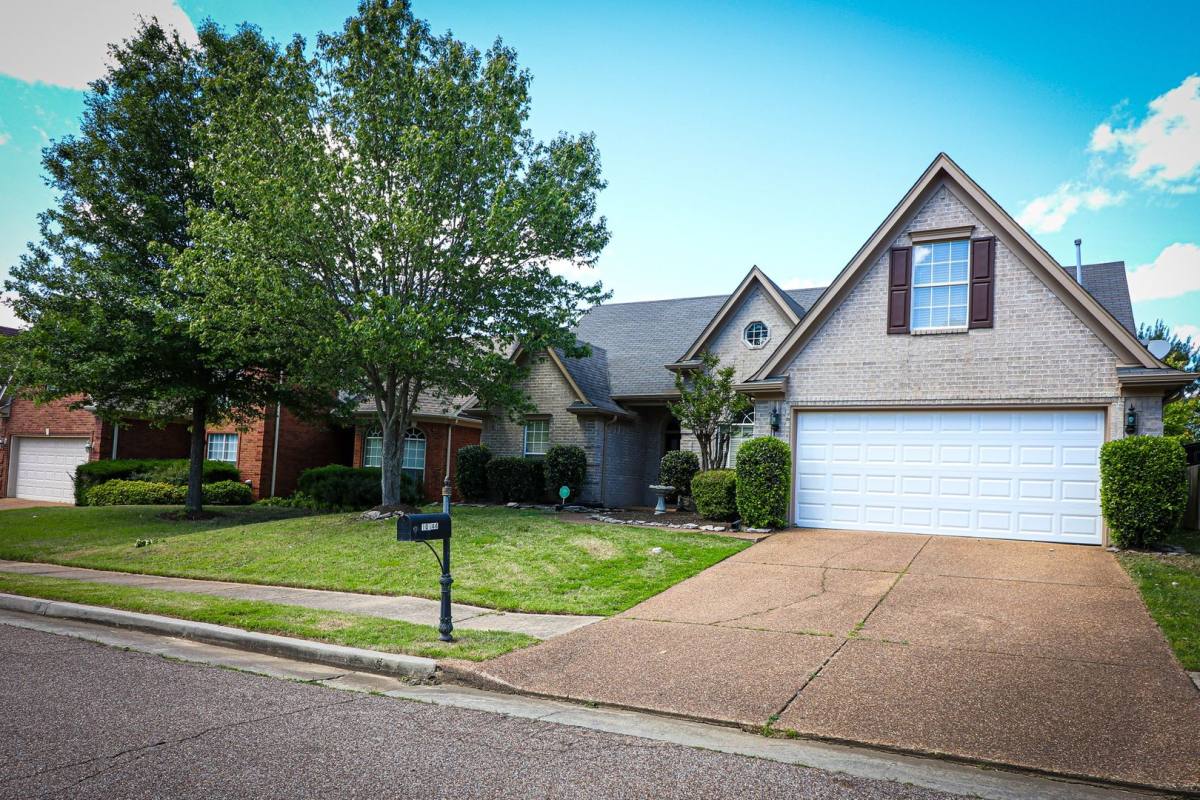 House for rent at 10144 Lynham Dr, Cordova, TN 38016