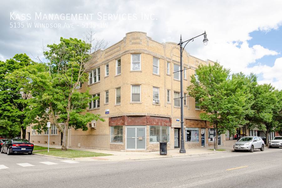 Apartment for rent at 5135 W Windsor Ave #1W, Chicago, IL 60630