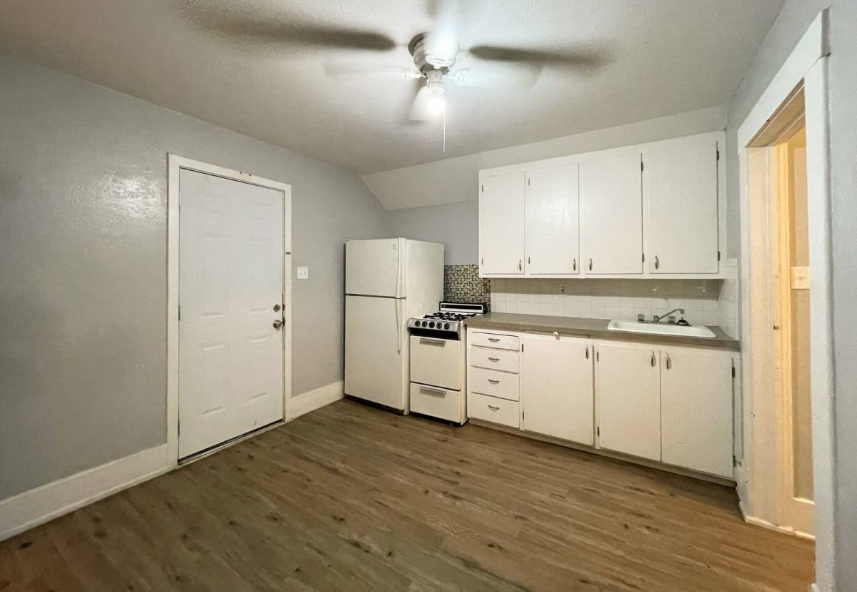 Apartment for rent at 511 N Poplar, Hutchinson, KS 67501