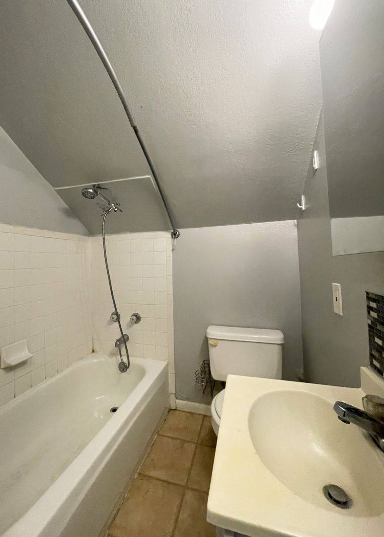 Apartment for rent at 511 N Poplar, Hutchinson, KS 67501