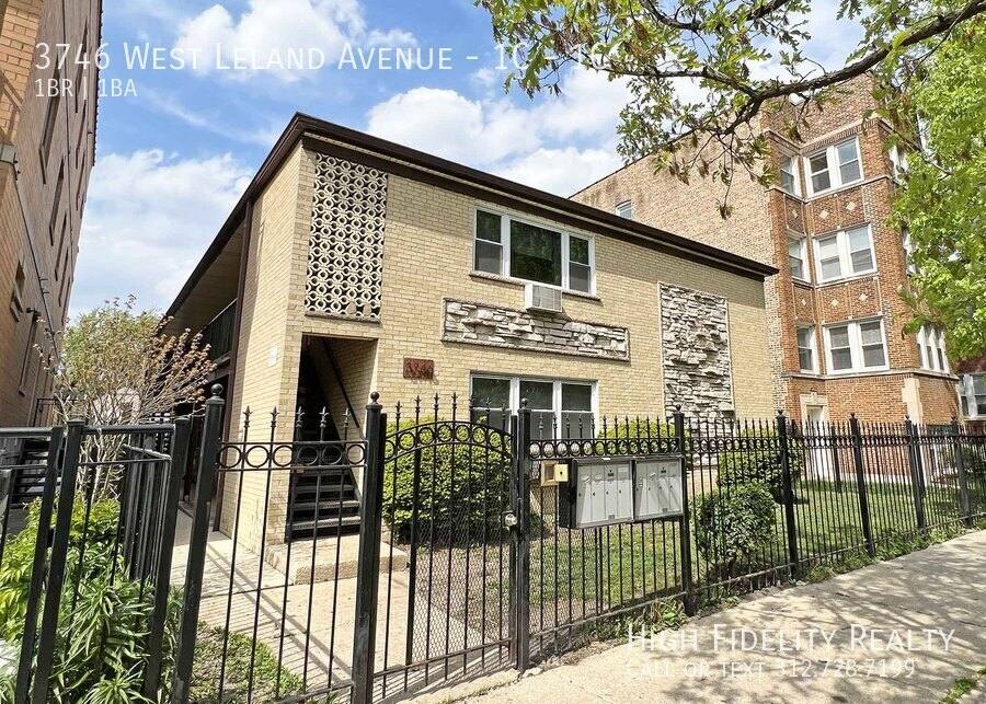 Apartment for rent at 3746 W Leland Ave #1C, Chicago, IL 60625