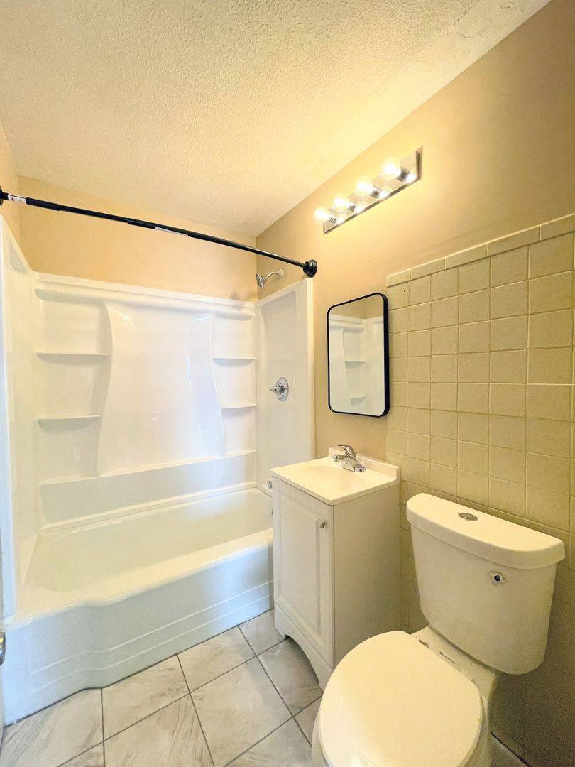 House for rent at 1427 N Harding Ave, Wichita, KS 67208