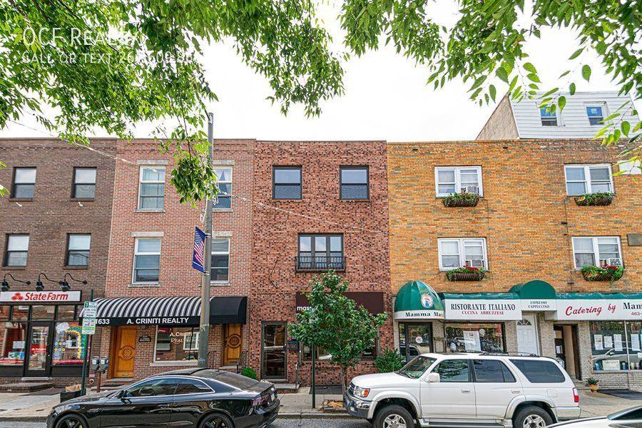 Apartment for rent at 1635 E Passyunk Ave #2, Philadelphia, PA 19148