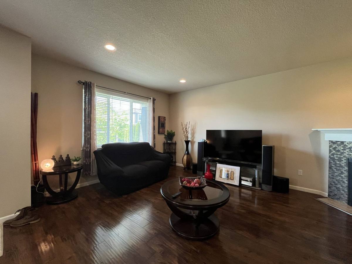House for rent at 7114 NW 167th Ave, Portland, OR 97229
