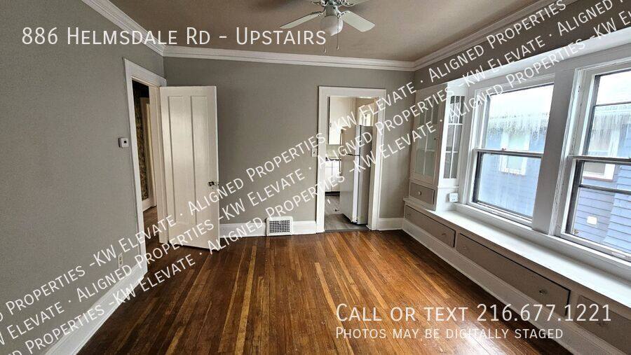 Apartment for rent at 886 Helmsdale Rd #UPSTAIRS, Cleveland, OH 44112
