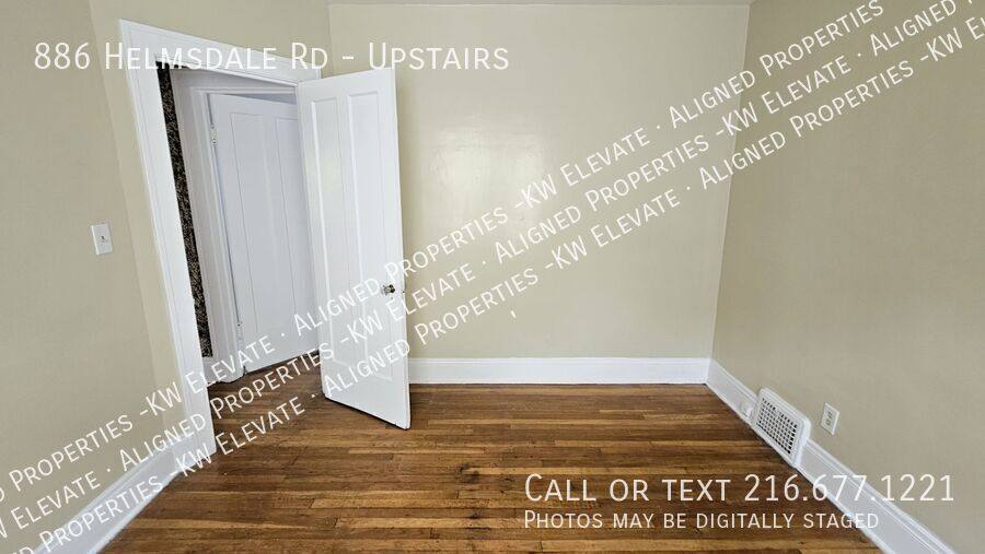 Apartment for rent at 886 Helmsdale Rd #UPSTAIRS, Cleveland, OH 44112