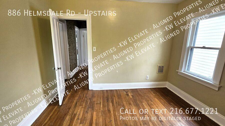 Apartment for rent at 886 Helmsdale Rd #UPSTAIRS, Cleveland, OH 44112