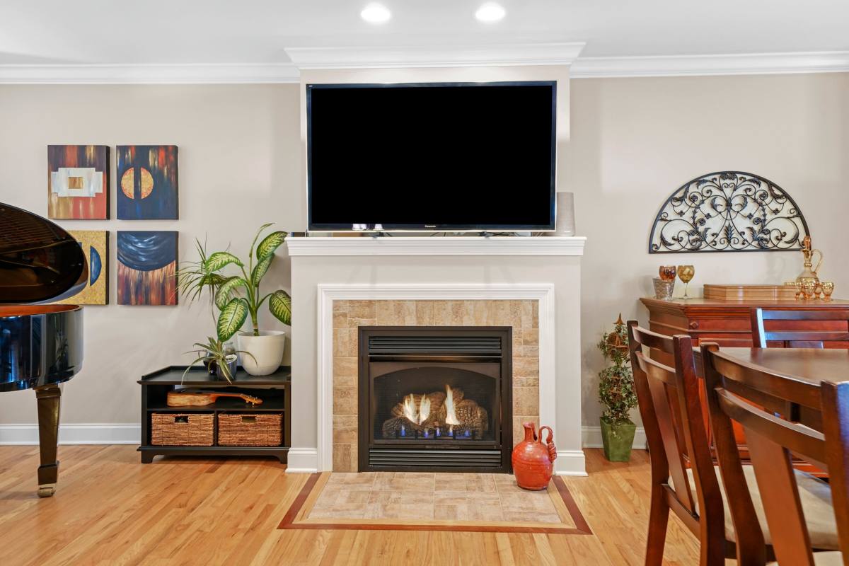Townhouse for rent at 3930 Wehrman Ave, Schiller Park, IL 60176