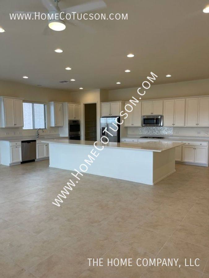 House for rent at 38628 S Running Roses, Tucson, AZ 85739