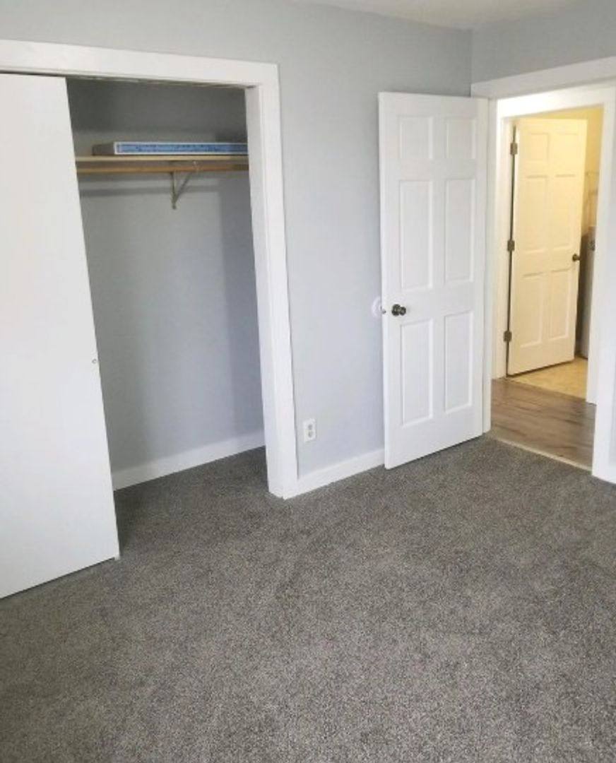 Apartment for rent at 516-522 Gould St, La Crosse, WI 54603