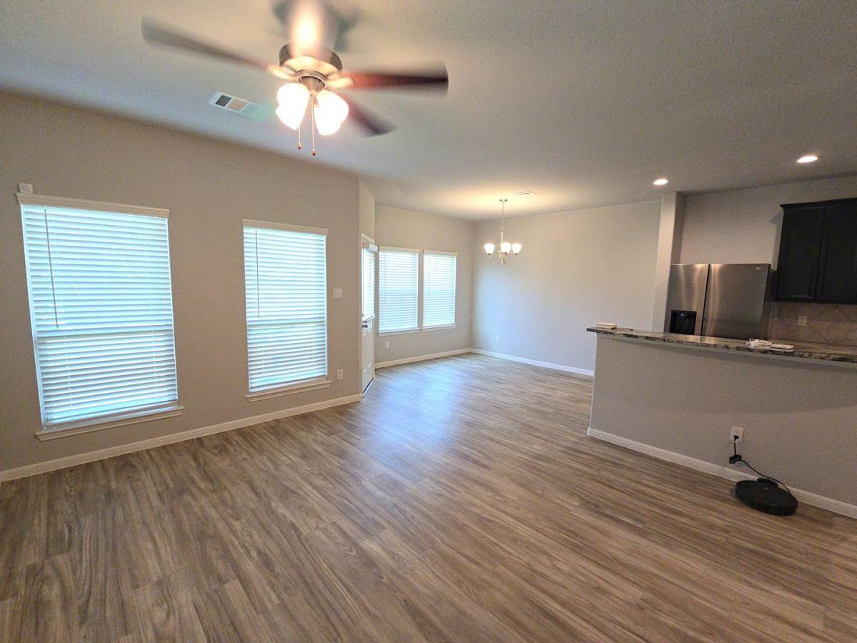 House for rent at 6543 Castle Loch Court, Houston, TX 77048