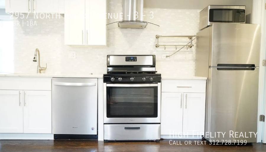 Apartment for rent at 2957 N Avers Ave #3, Chicago, IL 60618